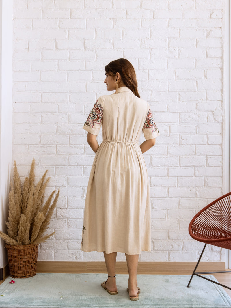 Peas beige embroidery dress