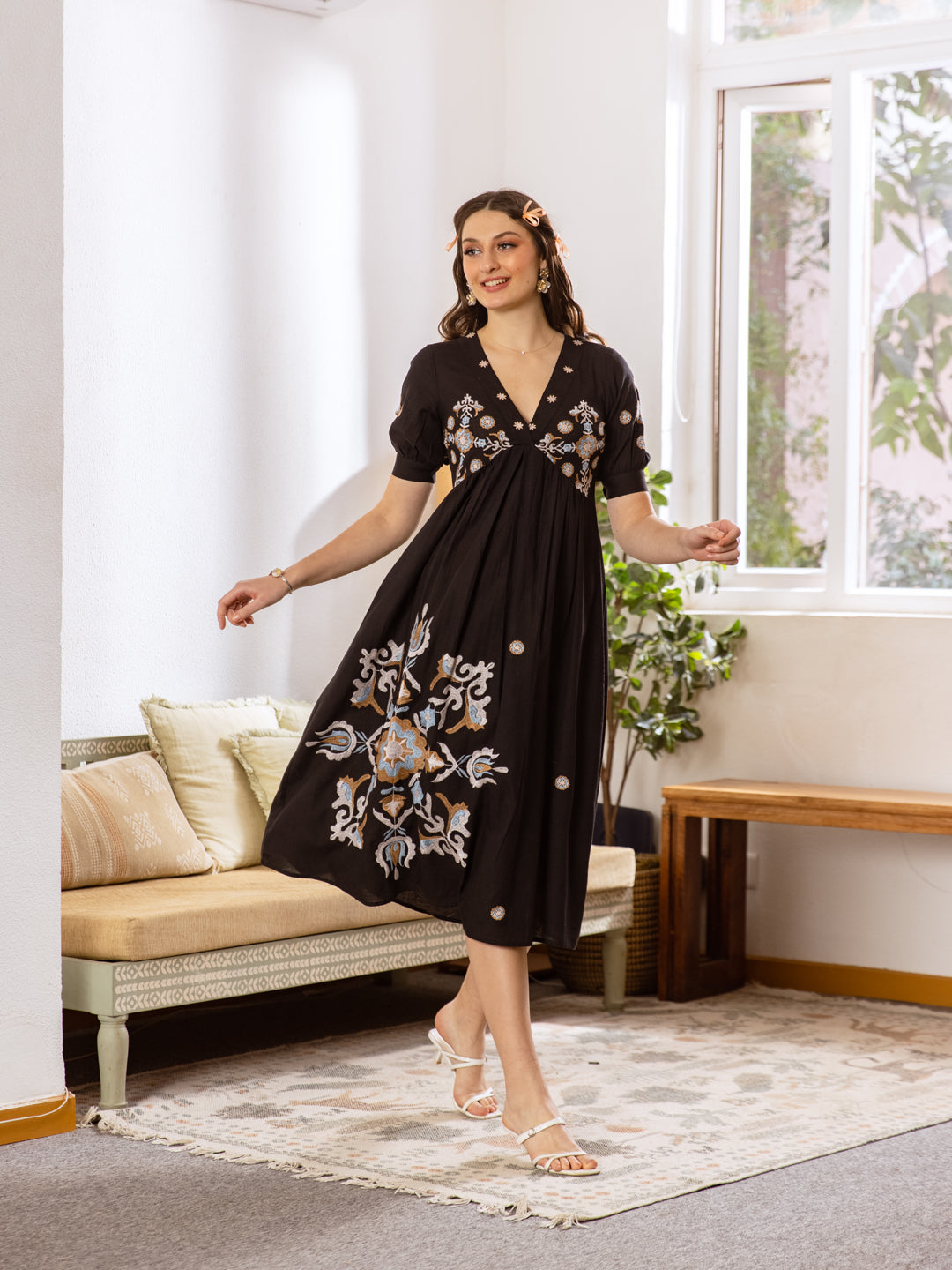 Jordy Black Embroidery Dress