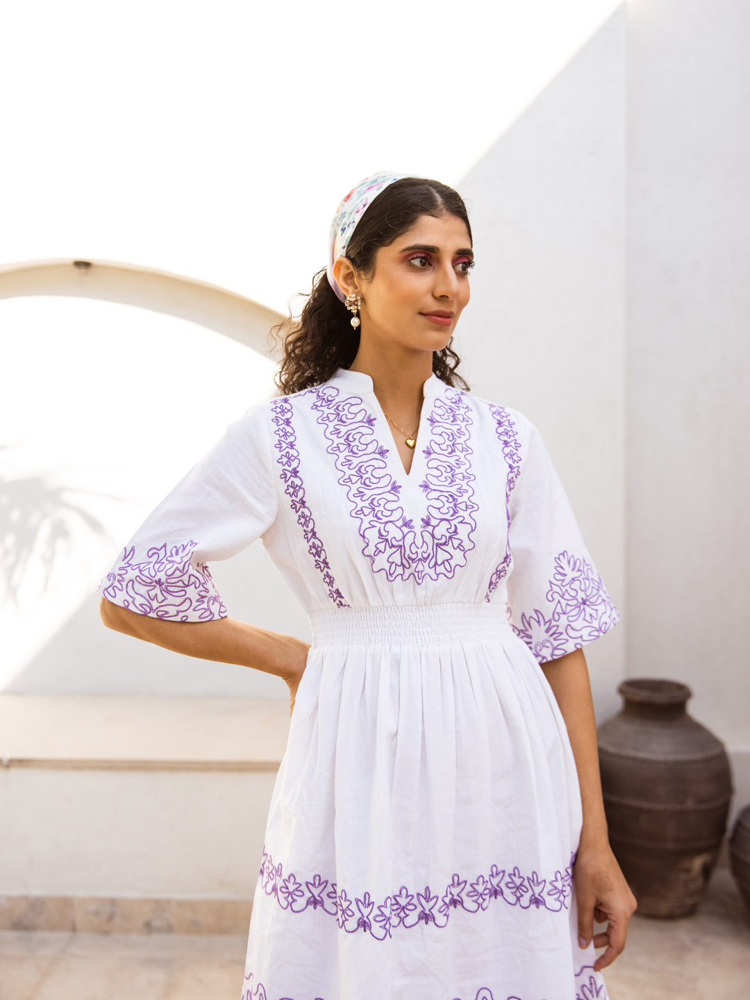 Anna embroidery white dress