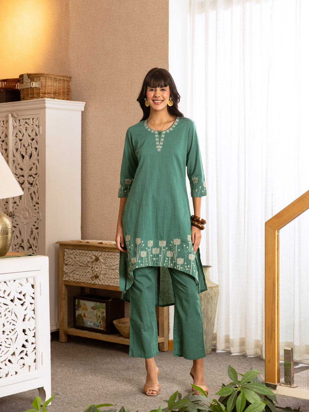 Flarix Green Embroidery Kurta Set