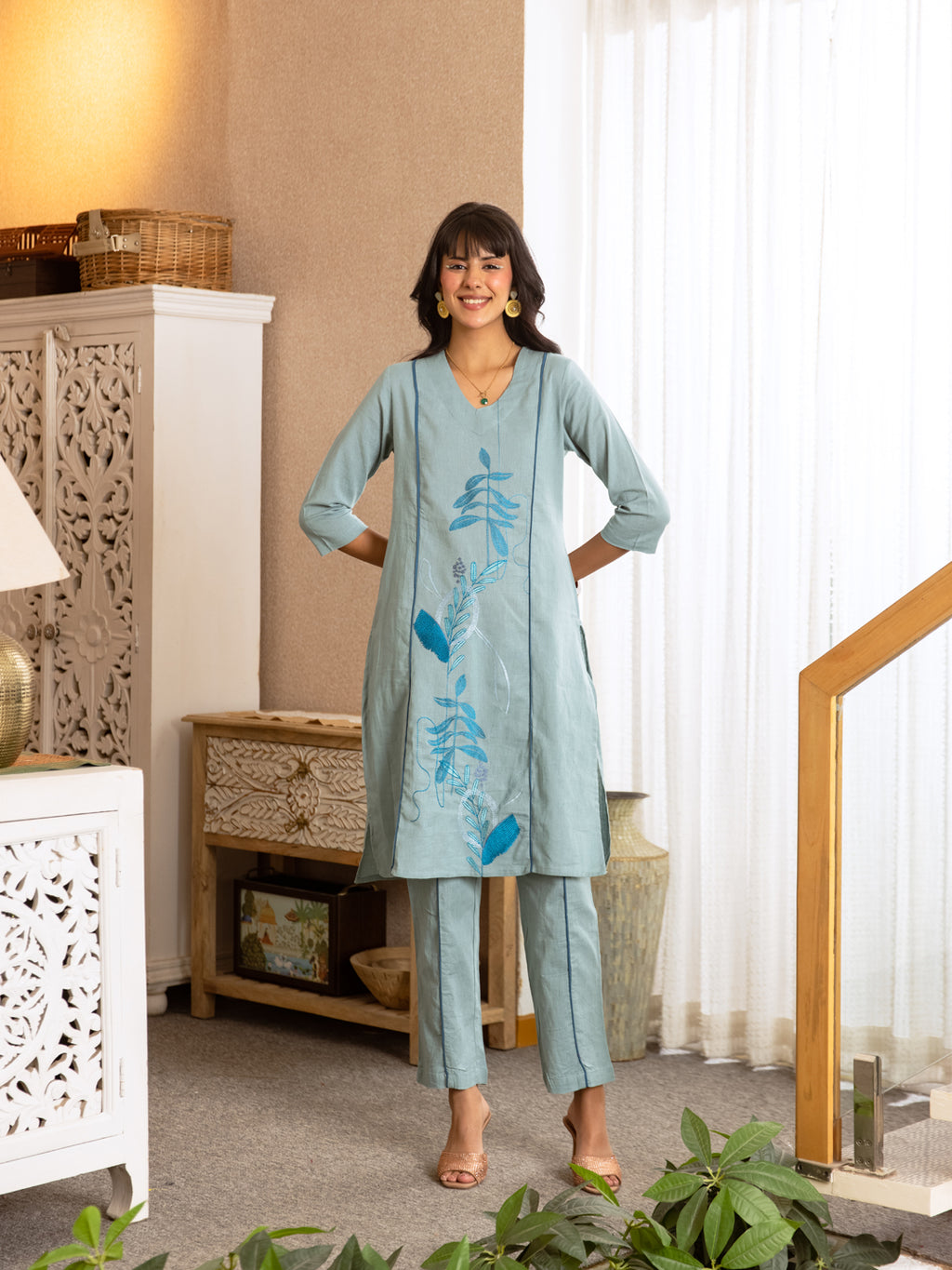 Dragon Embroidery Kurta Set