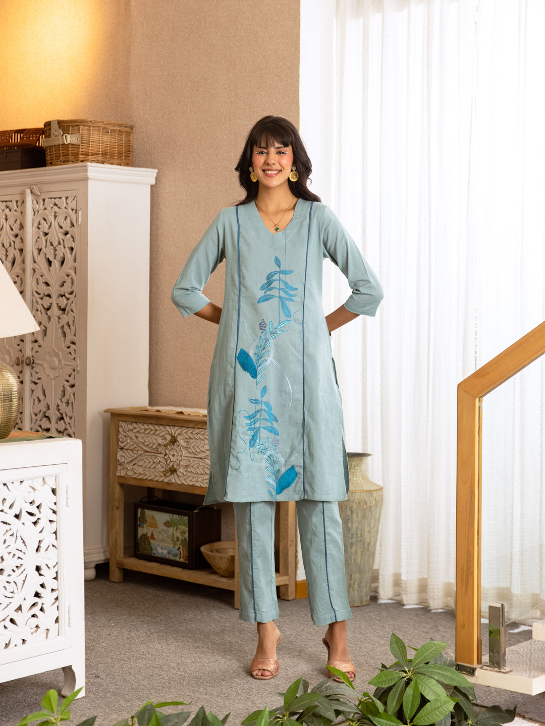 Dragon Embroidery Kurta Set