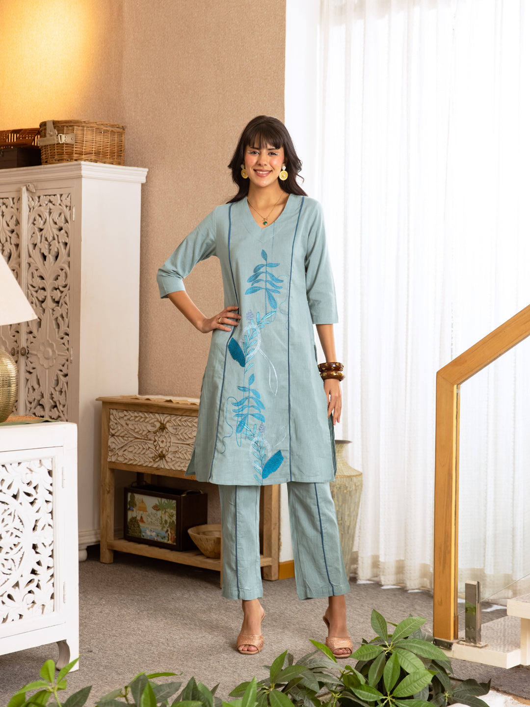 Dragon Embroidery Kurta Set