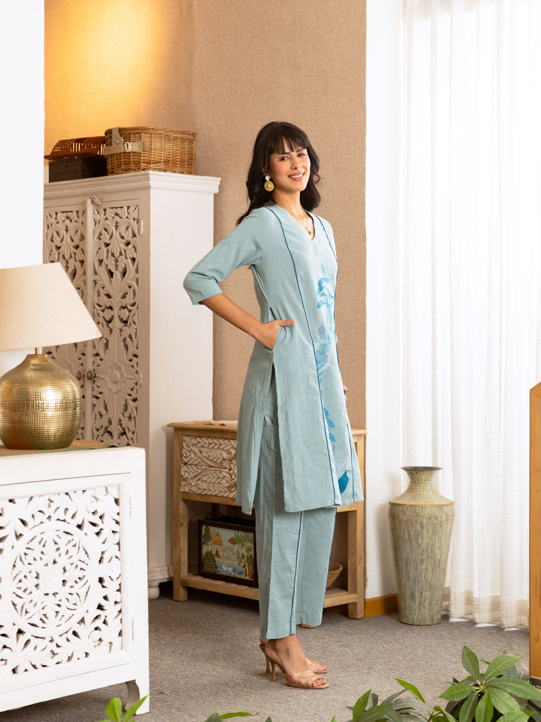 Dragon Embroidery Kurta Set