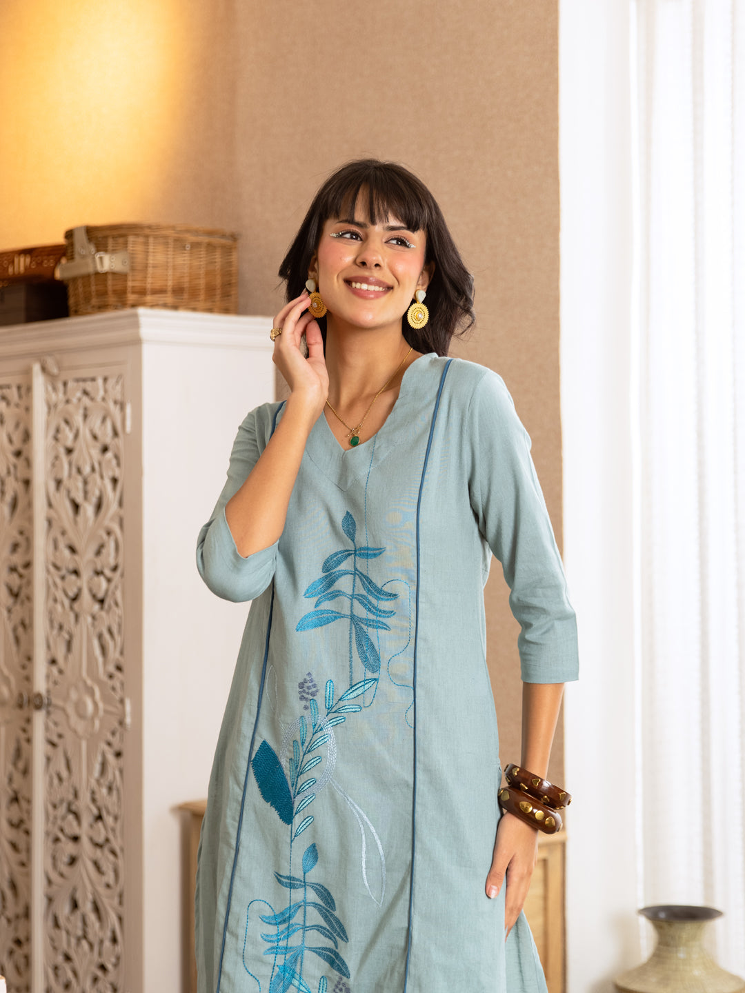Dragon Embroidery Kurta Set
