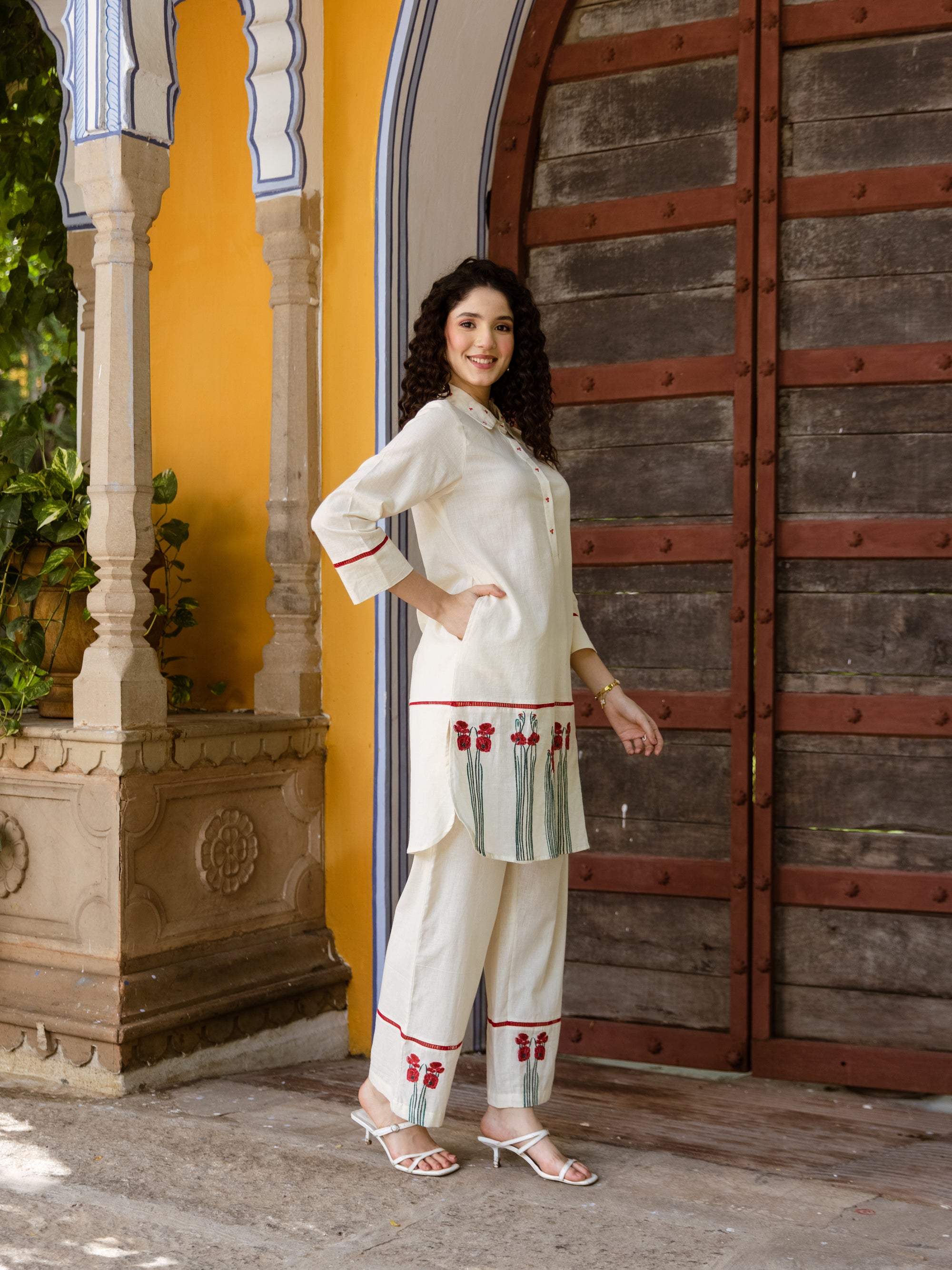 Clare Embroidery Kurta Set