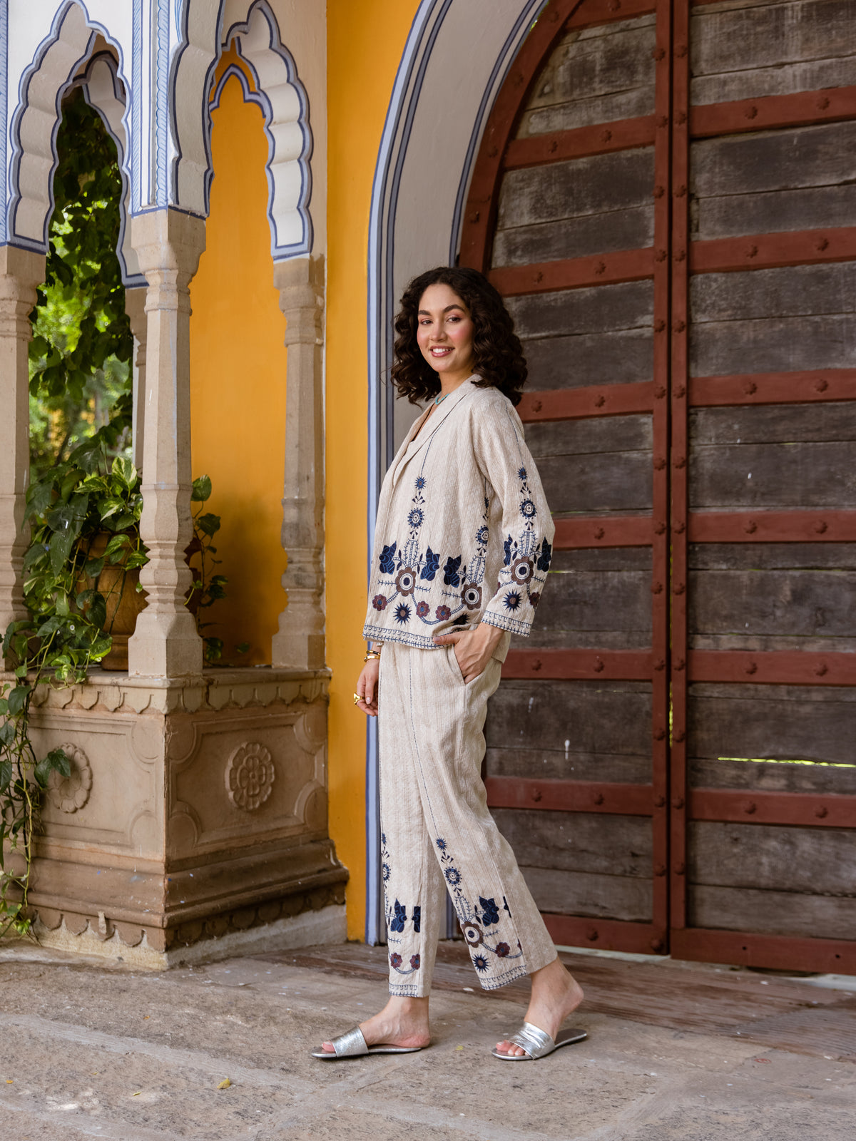 Hitch Embroidery Co-ord Set