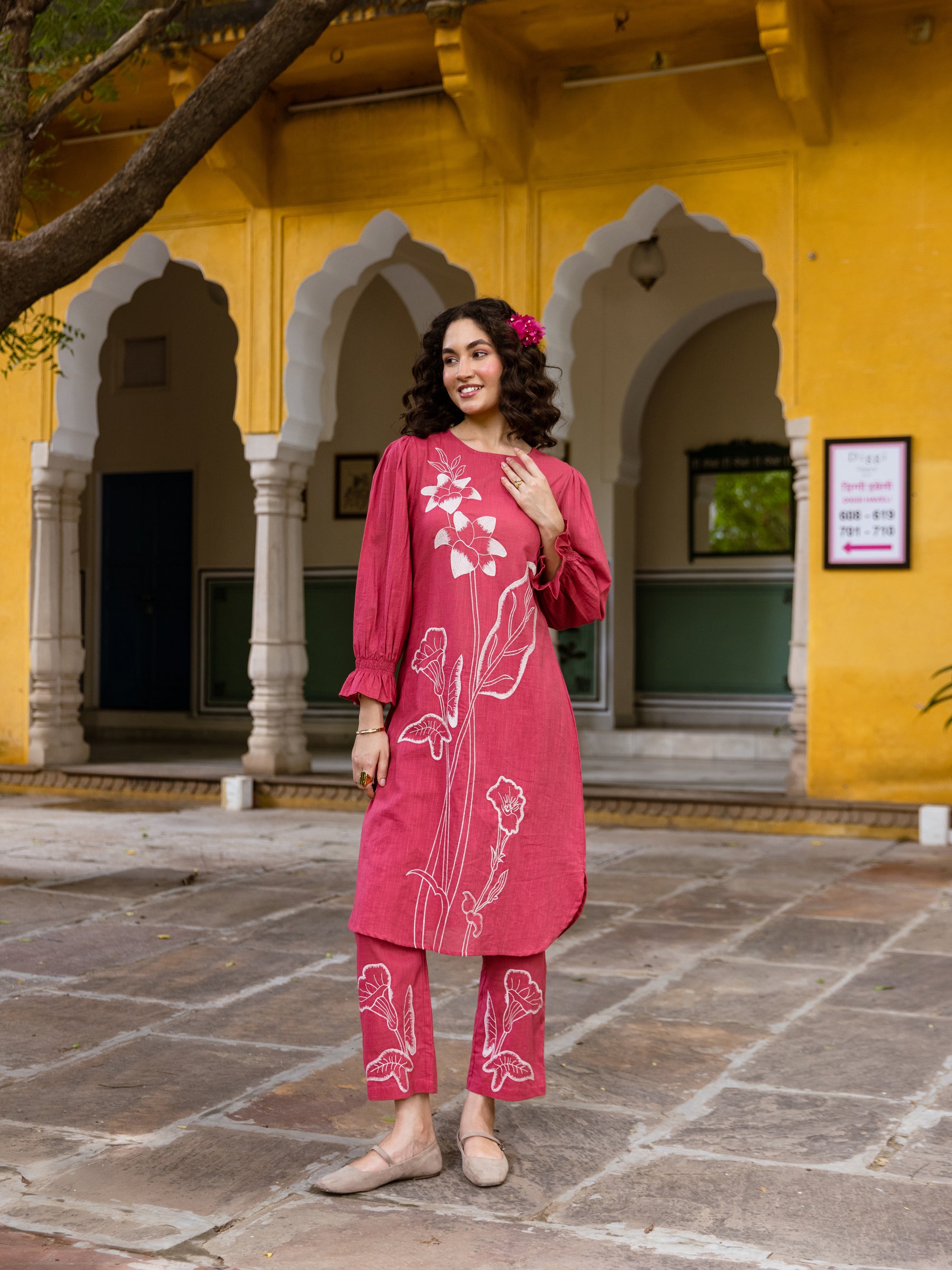 Daisy Coral Red Embroidery Kurta Set