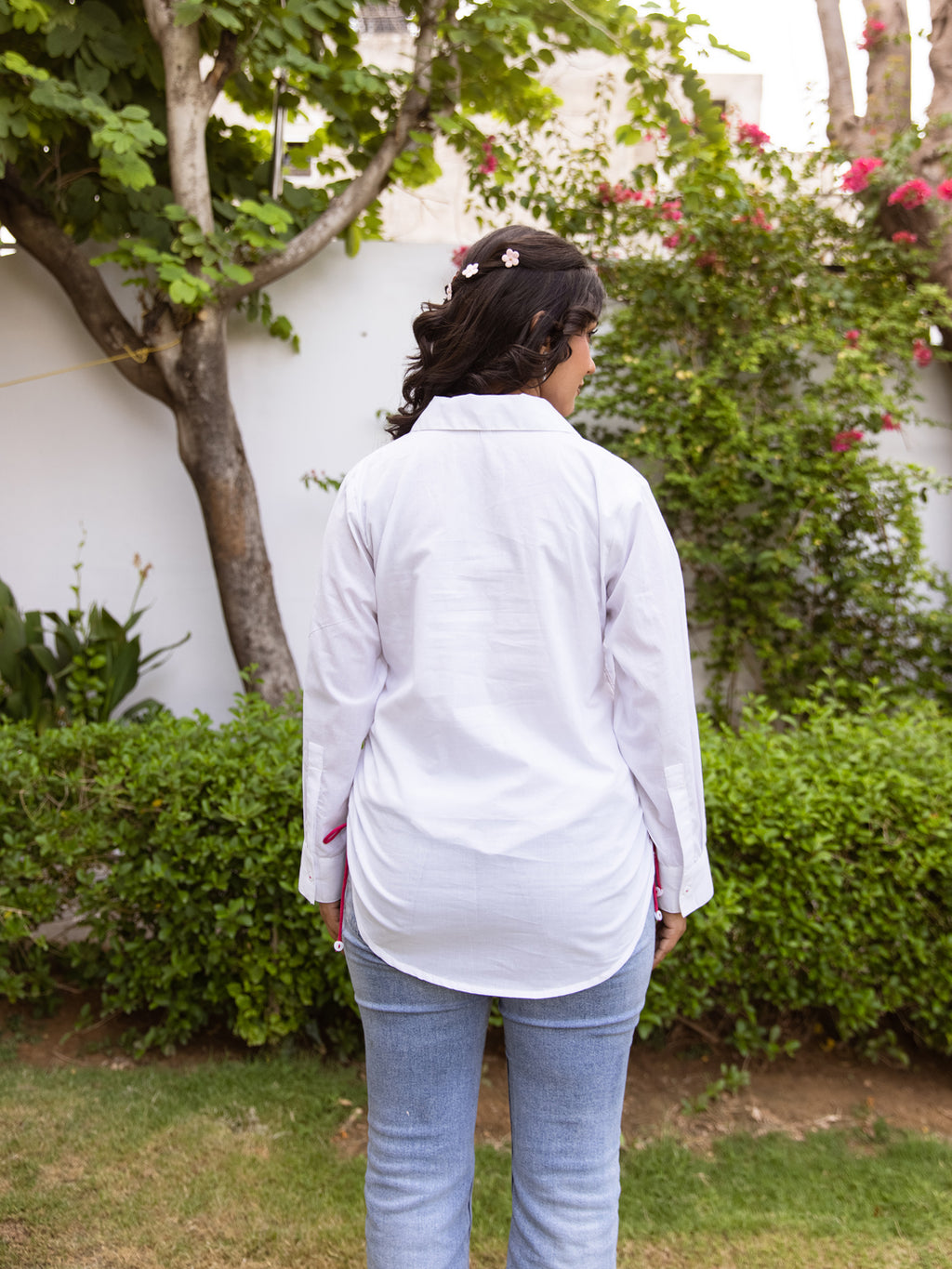Lovey Embroidery Top