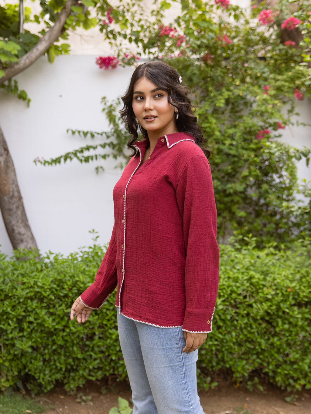 Slovey Embroidery Shrit