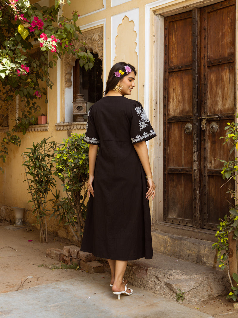 Milan embroidery black dress