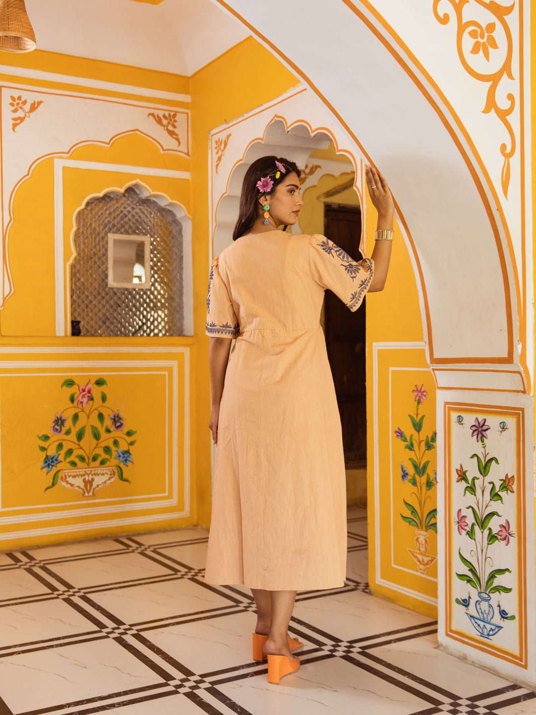 Milan embroidery beige dress