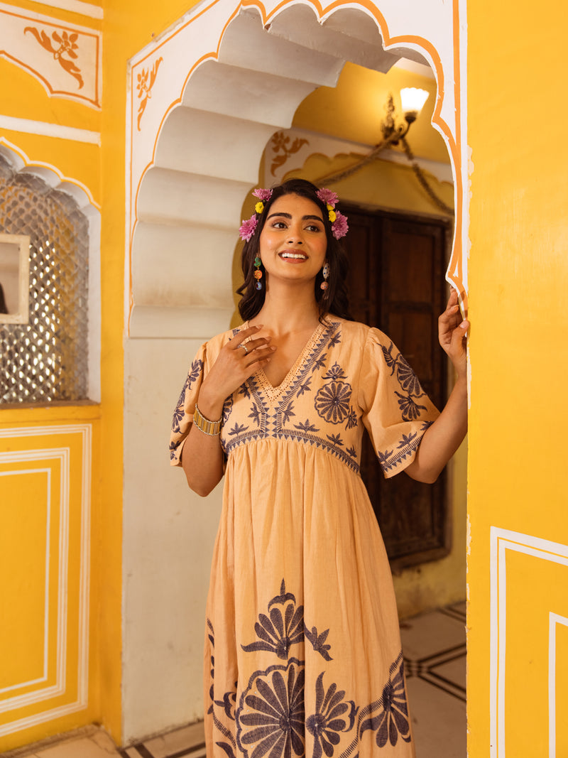 Milan embroidery beige dress
