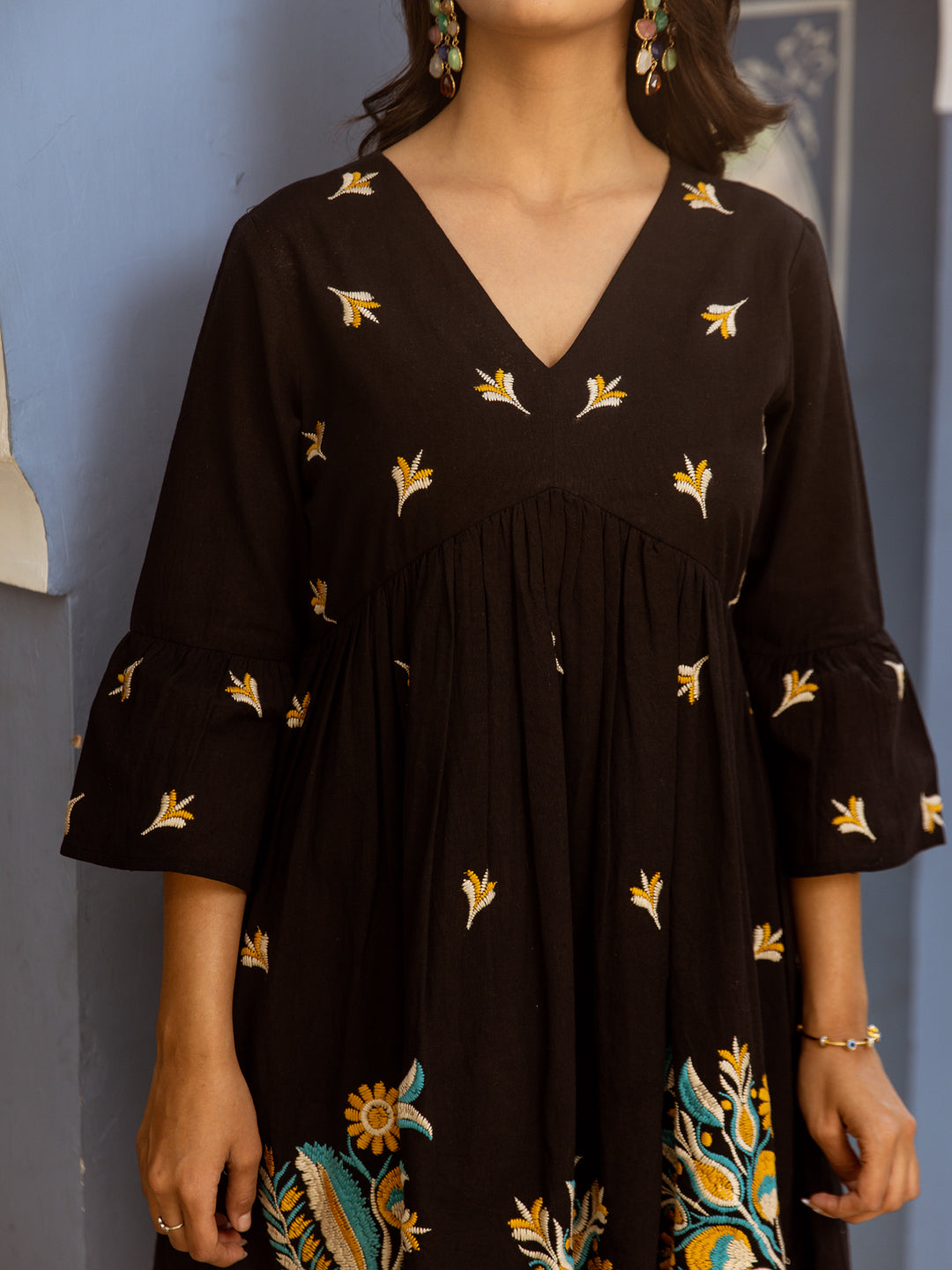 Abhi Black Embroidery Dress