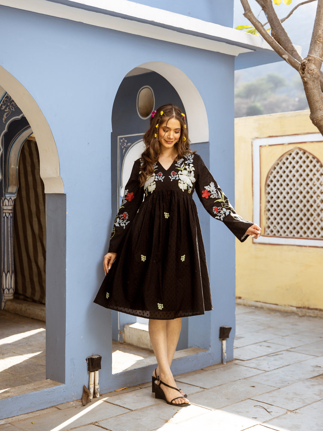 Kabir black embroidery dress
