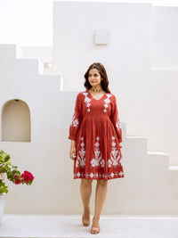 Nueva marron embroidery dress