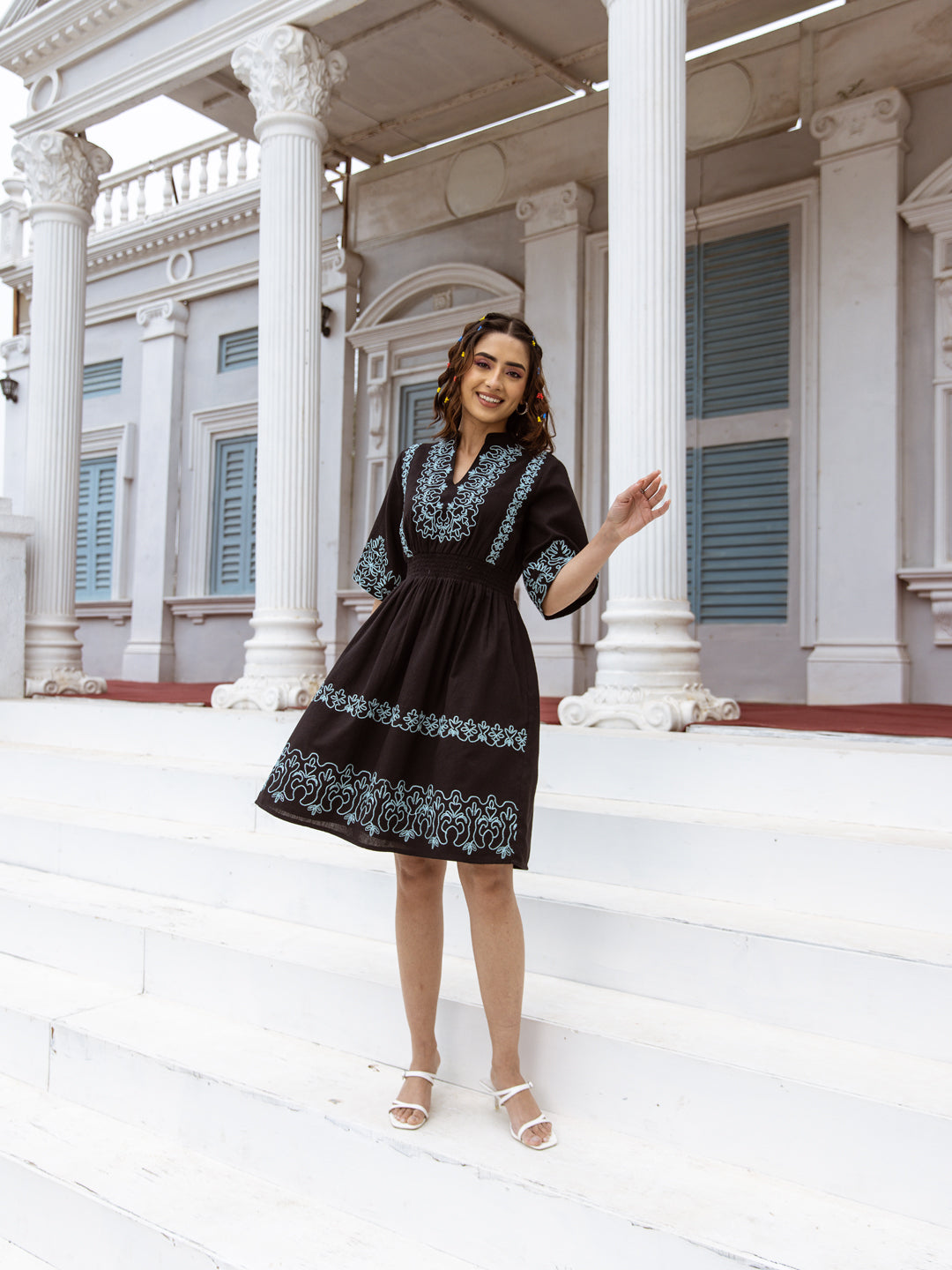 Anna Embroidery Black Dress