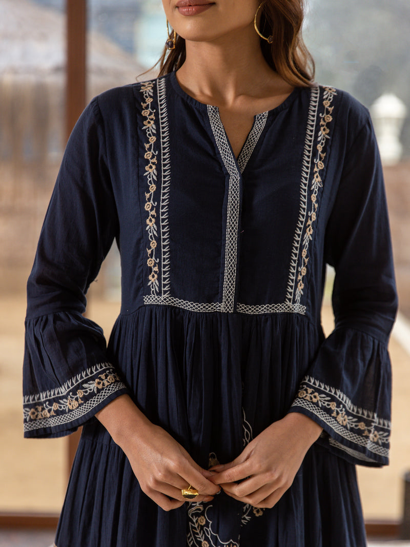 Blue star navy embroidery dress