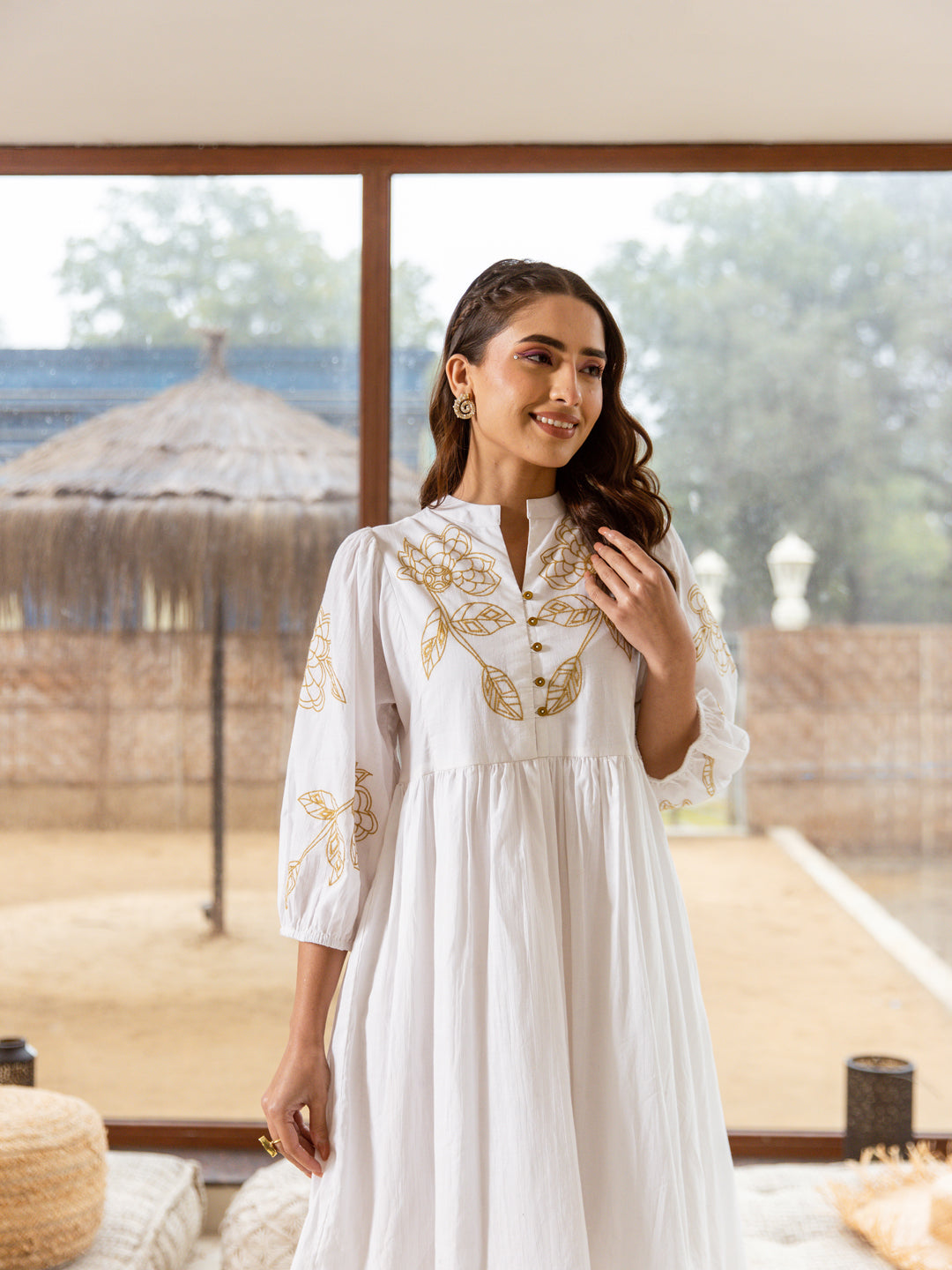 Smart White Embroidery Dress