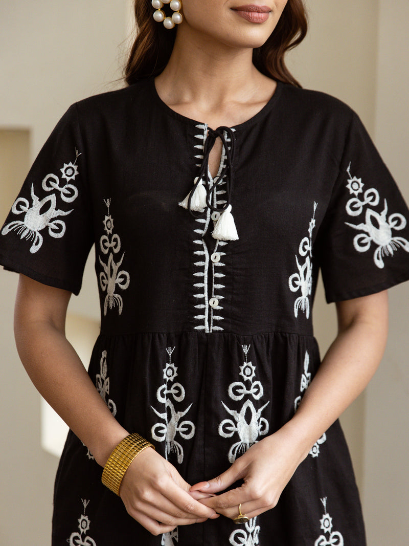 Indira black embroidery dress