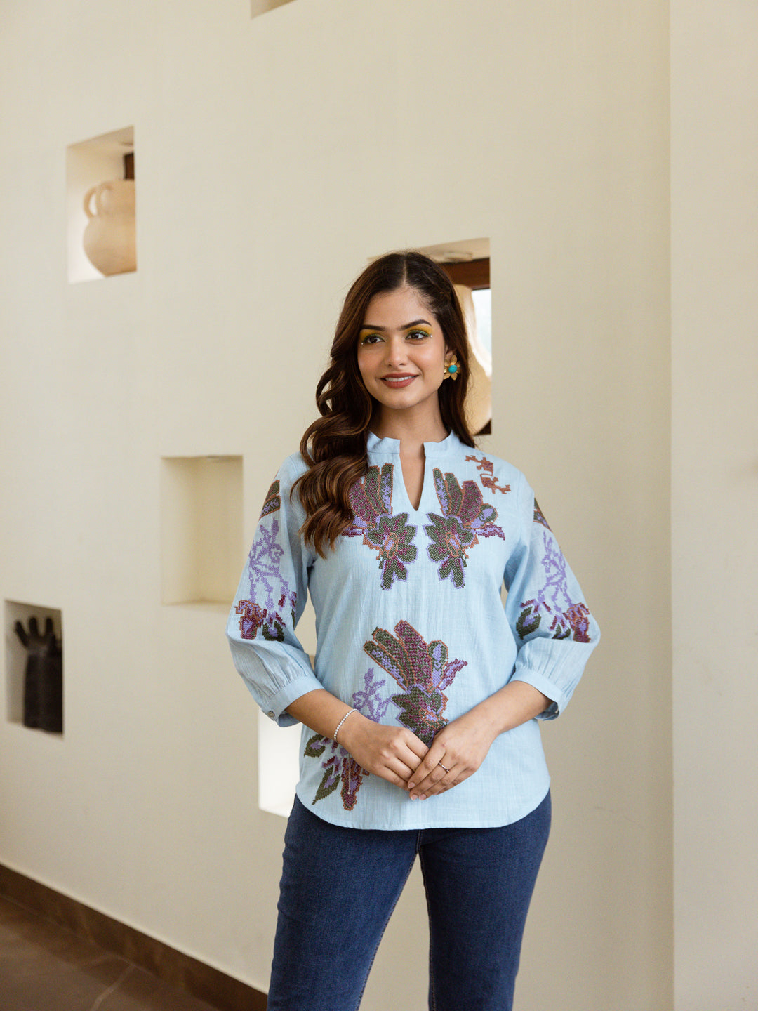 Hamsha blue embroidery top