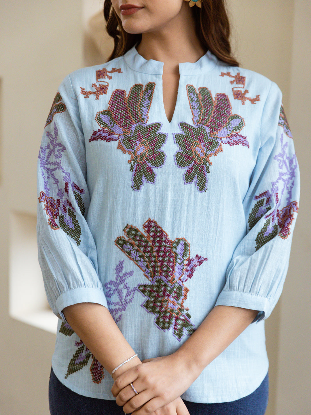 Hamsha blue embroidery top