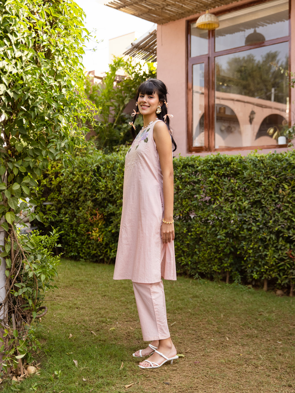 Robel Pink Embroidery Kurta Set