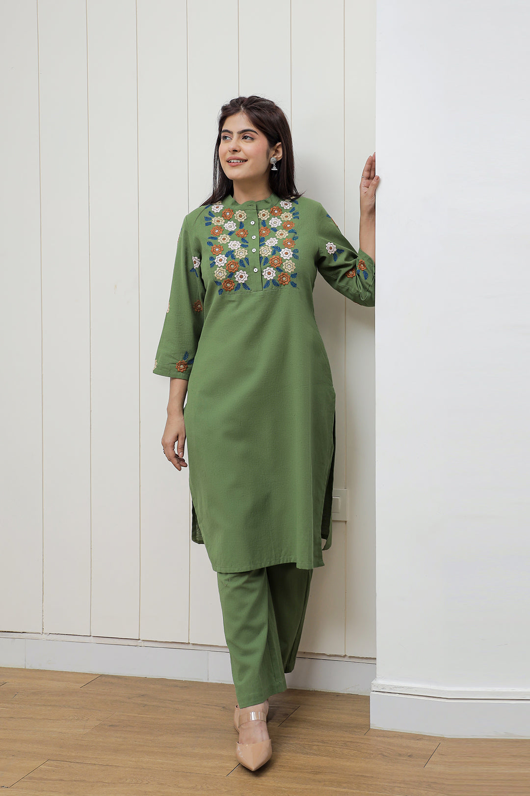 Augustya Green Embroidery Kurta Set