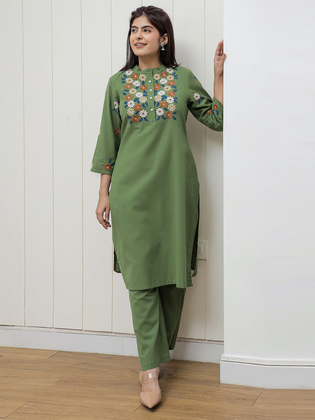 Augustya Green Embroidery Kurta Set