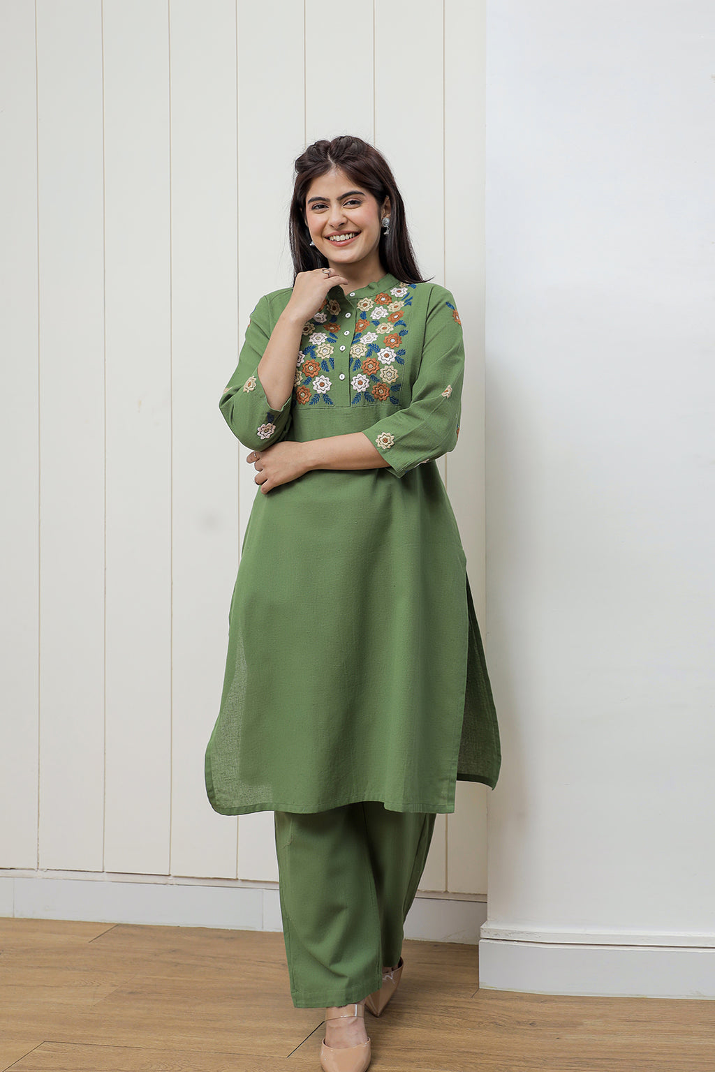 Augustya Green Embroidery Kurta Set