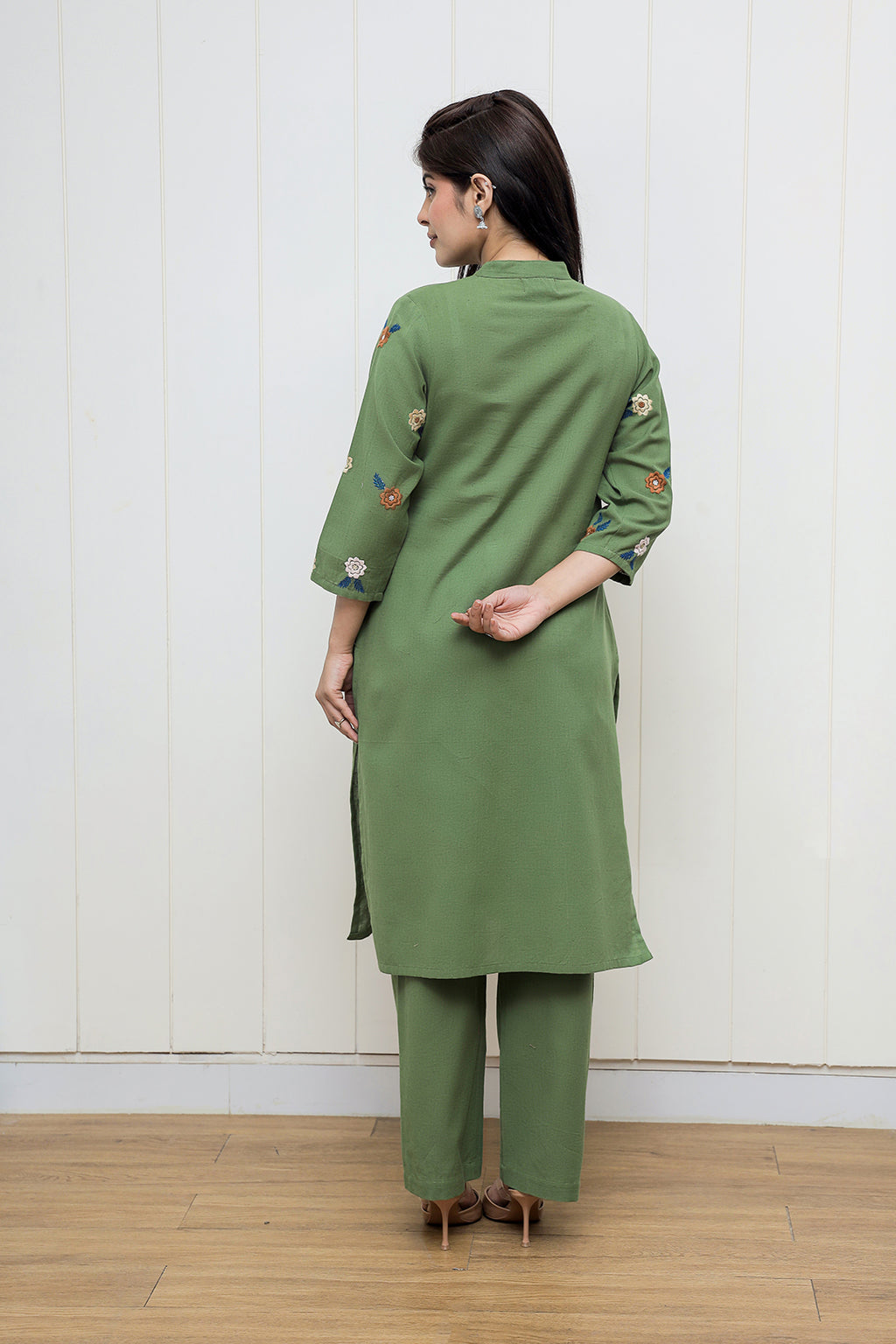 Augustya Green Embroidery Kurta Set