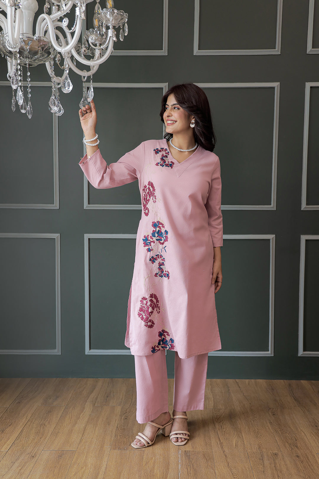 Nola Pink Embroidery Kurta set
