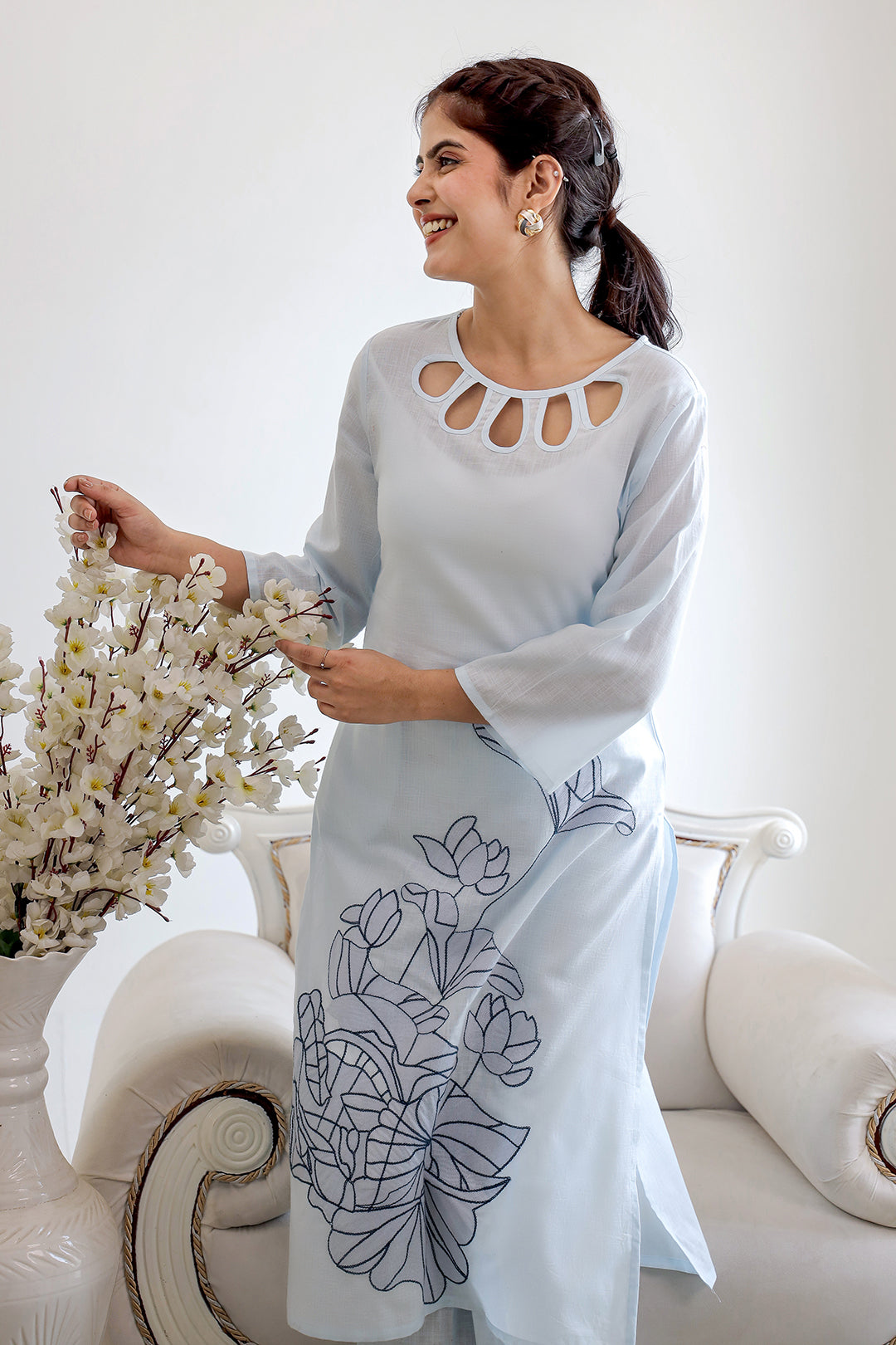 Sakhi Blue Embroidery Kurta Set