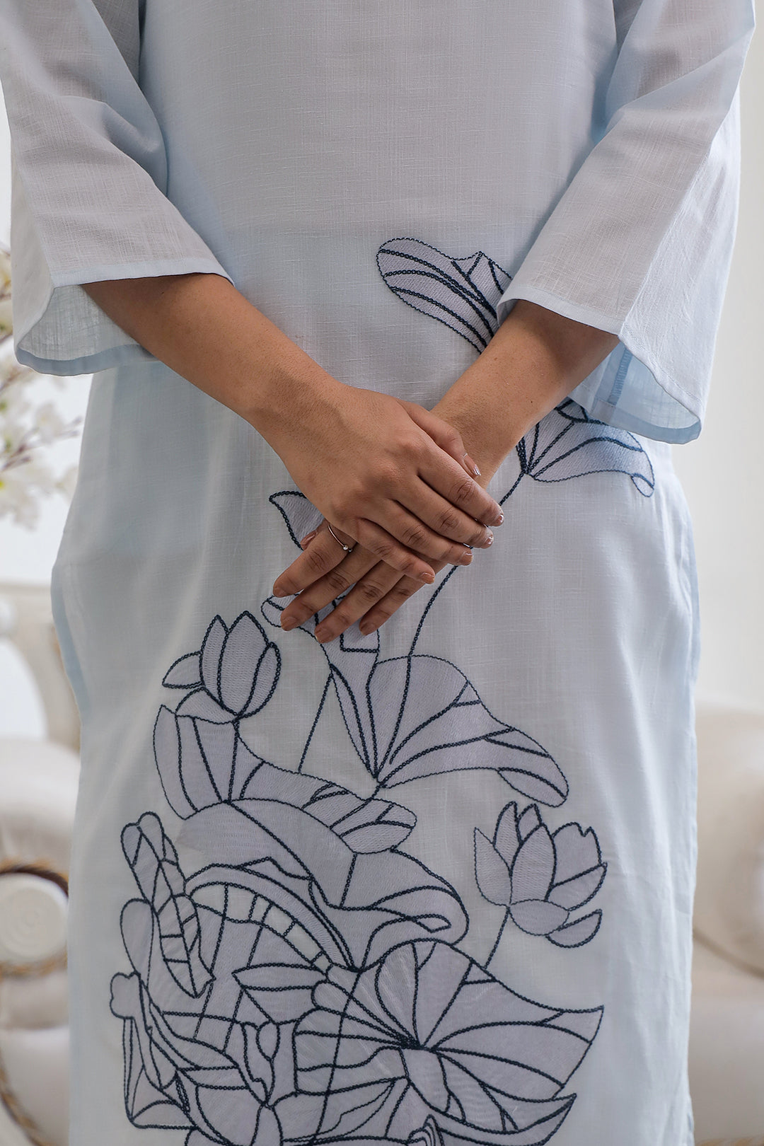 Sakhi Blue Embroidery Kurta Set