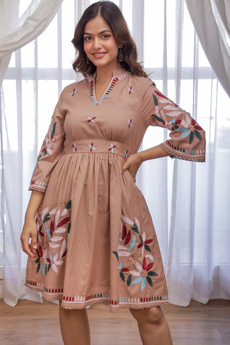 Ring beige embroidery dress