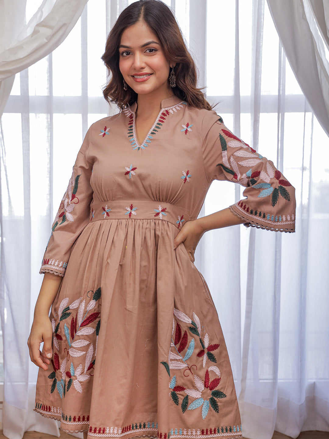 Ring Beige Embroidery Dress