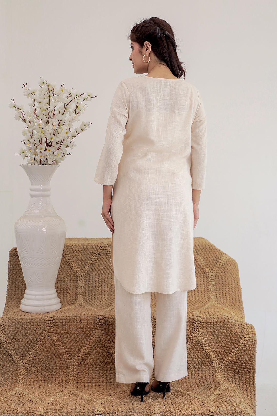 Kiani Beige Embroidery Kurta set
