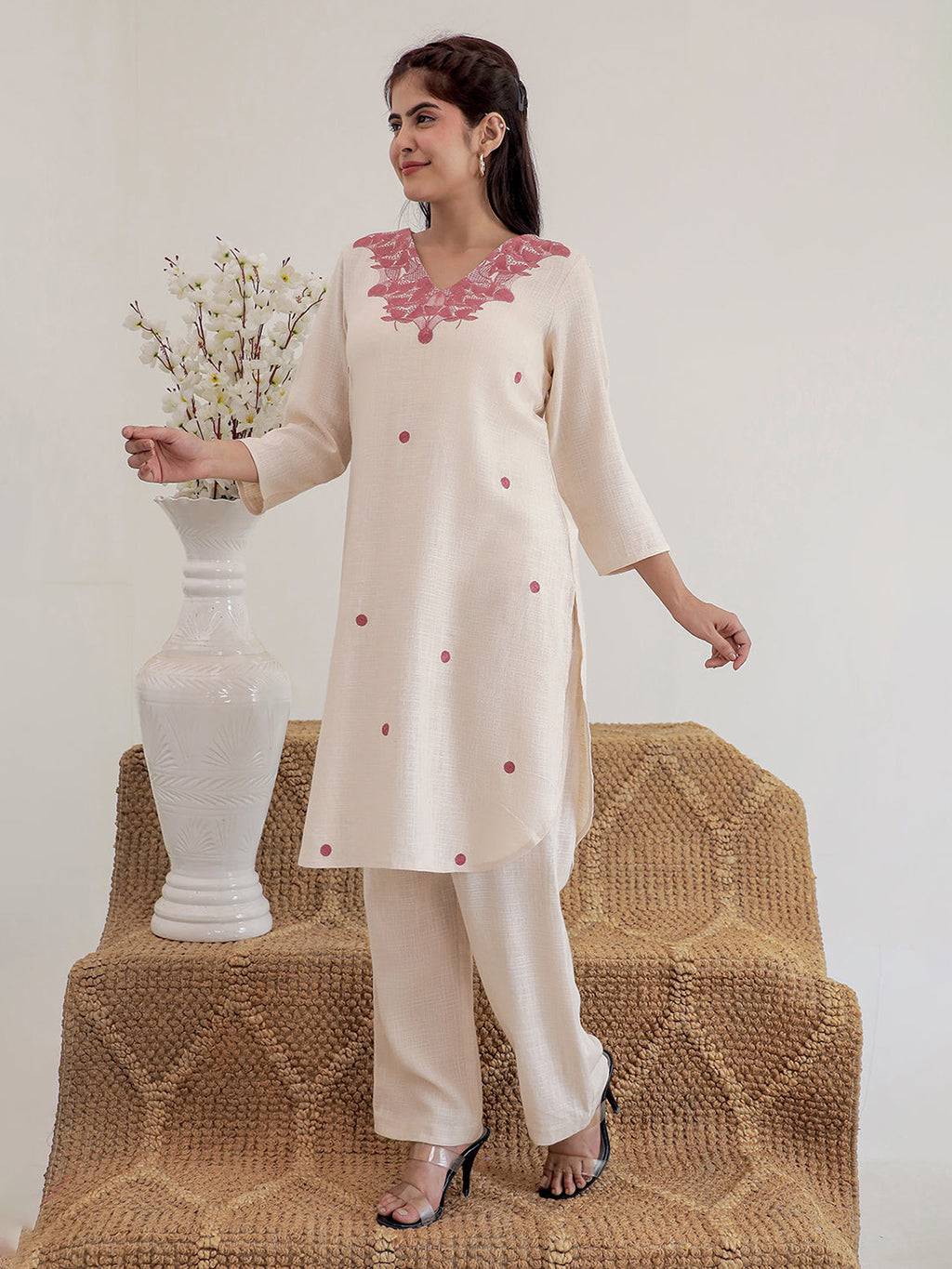 Kiani Beige Embroidery Kurta set