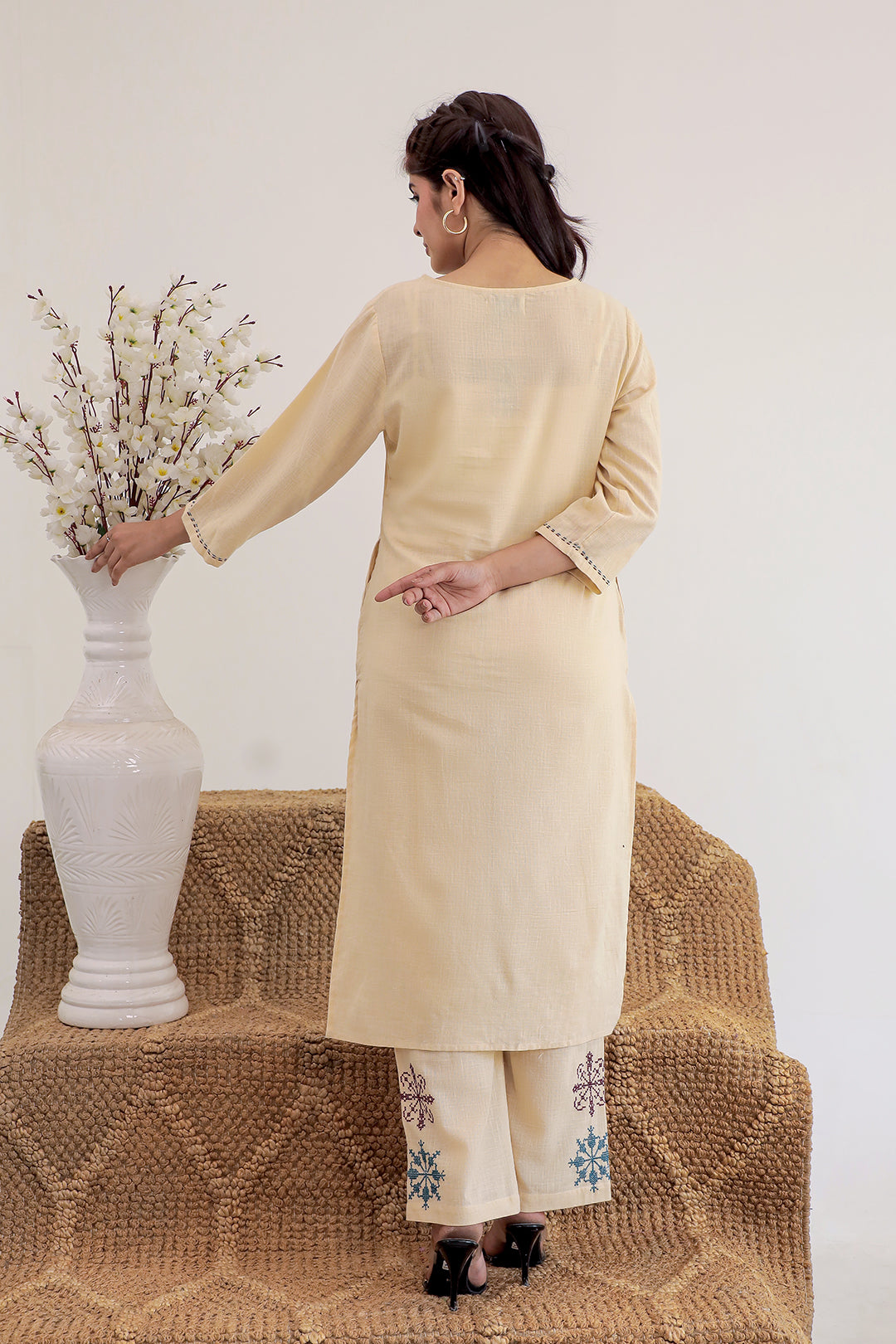 Thread Beauty Beige Embroidery Kurta Set