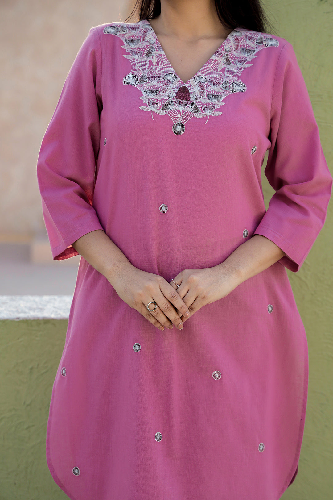 Kiani Pink Embroidery Kurta set