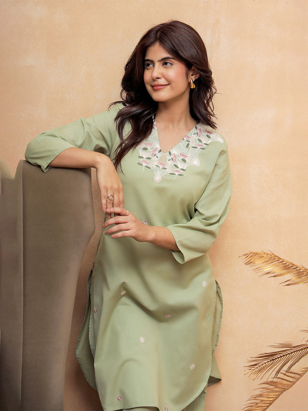 Kiani Green Embroidery Kurta set