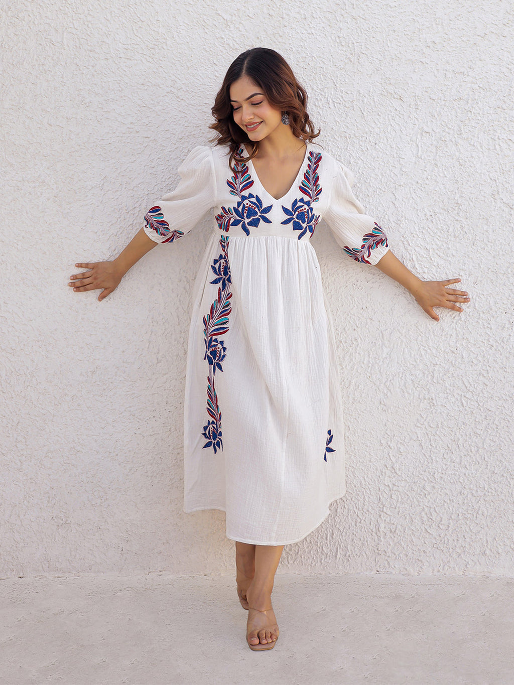 Tashi White Embroidery Dress