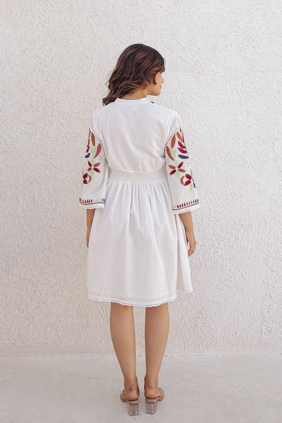 Ring white embroidery dress