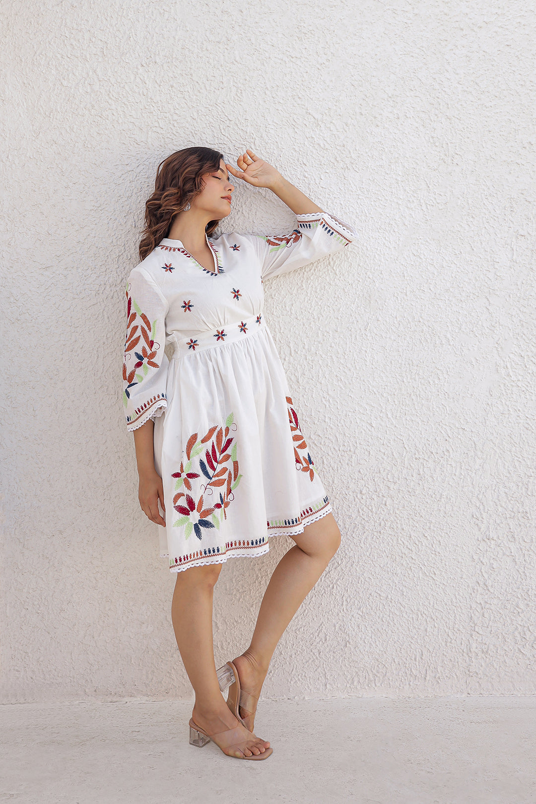 Ring white embroidery dress
