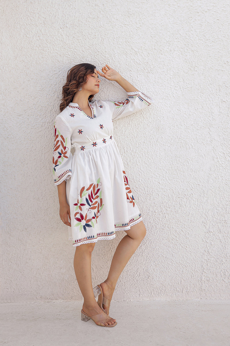 Ring white embroidery dress