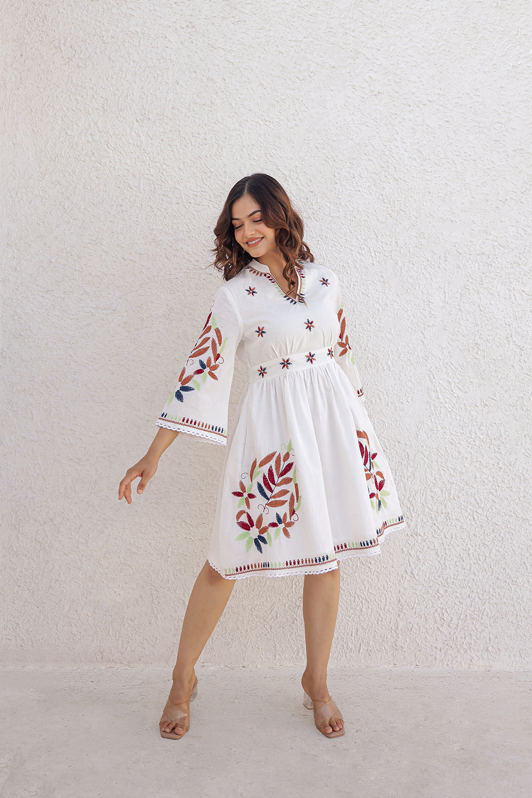 Ring white embroidery dress