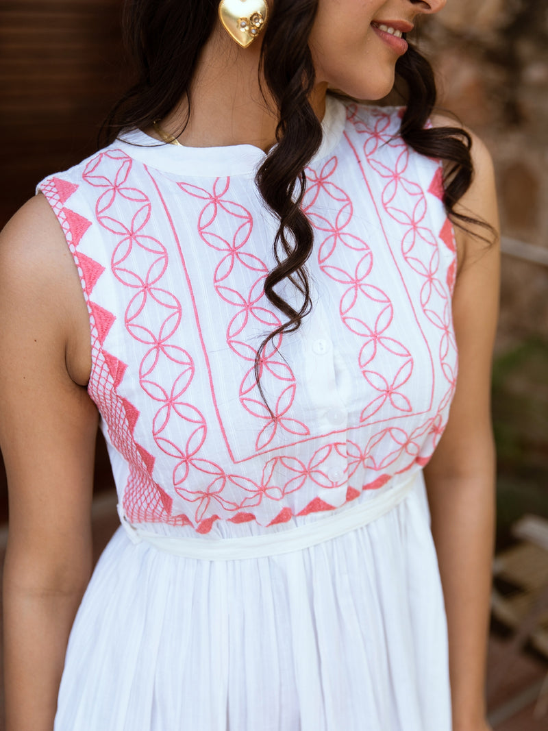 Sandy pink embroidery dress