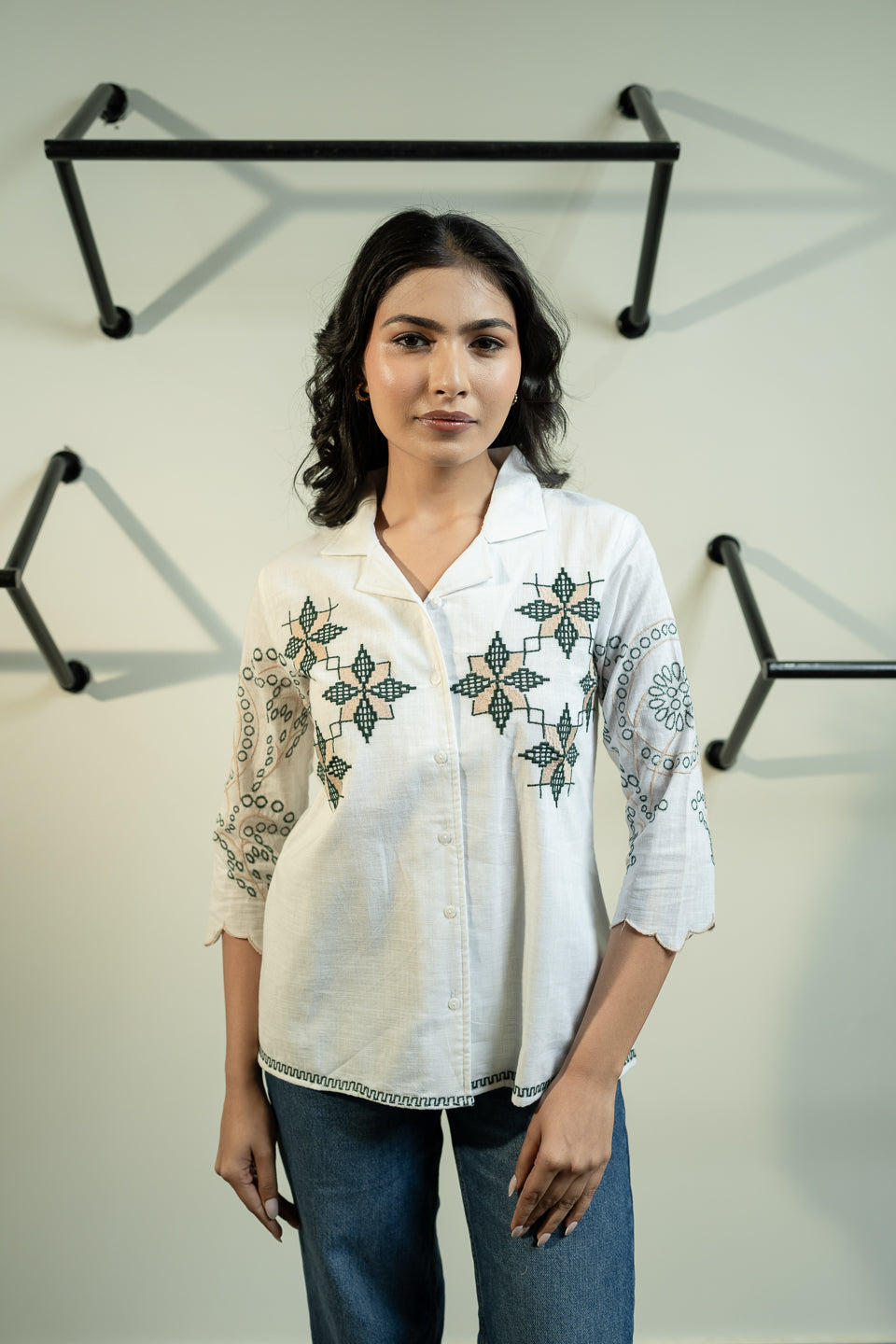 Nagma embroidery white top