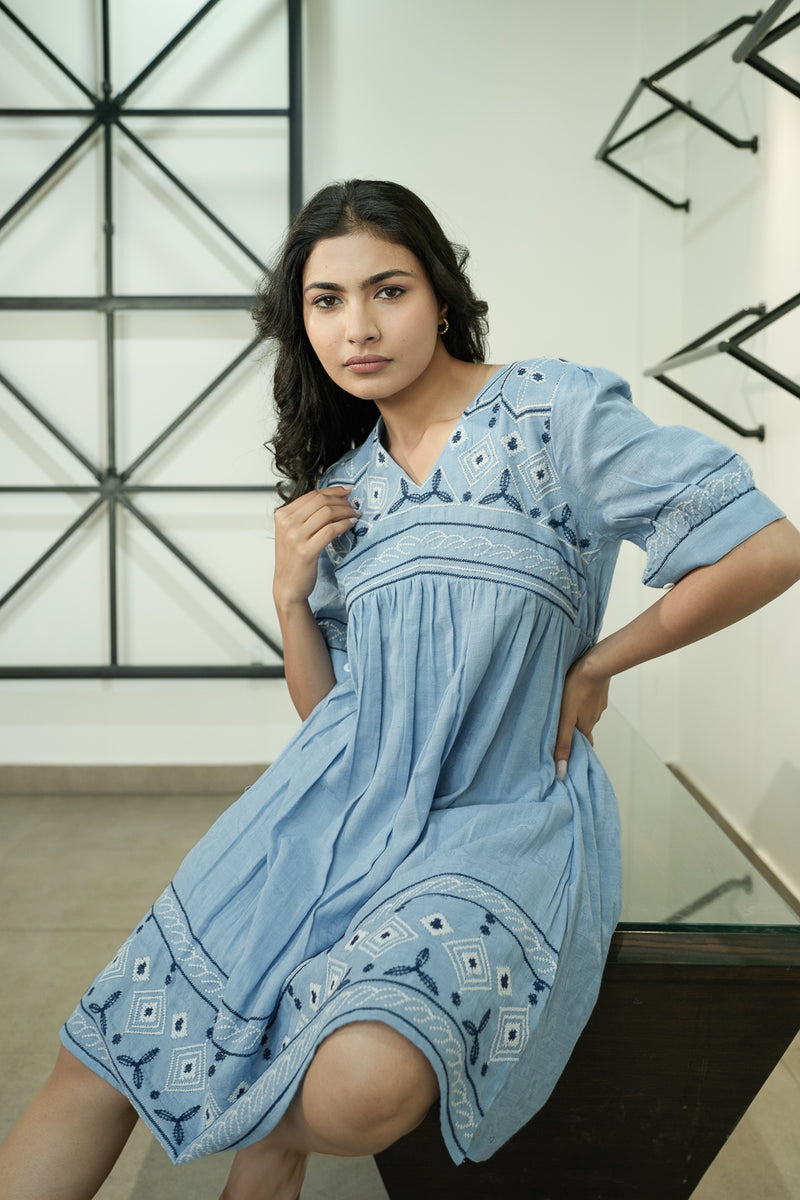 Voilet blue embroidery dress