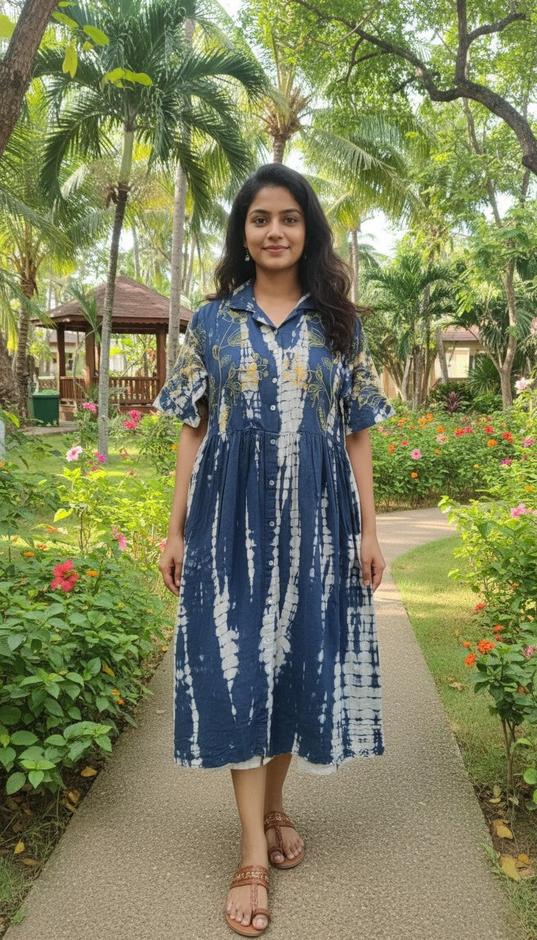 Peas Tie-dye Blue Embroidery Dress